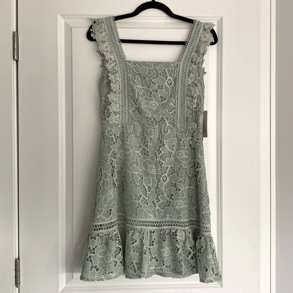 Adelyn Rae lace mini dress, NWT size small